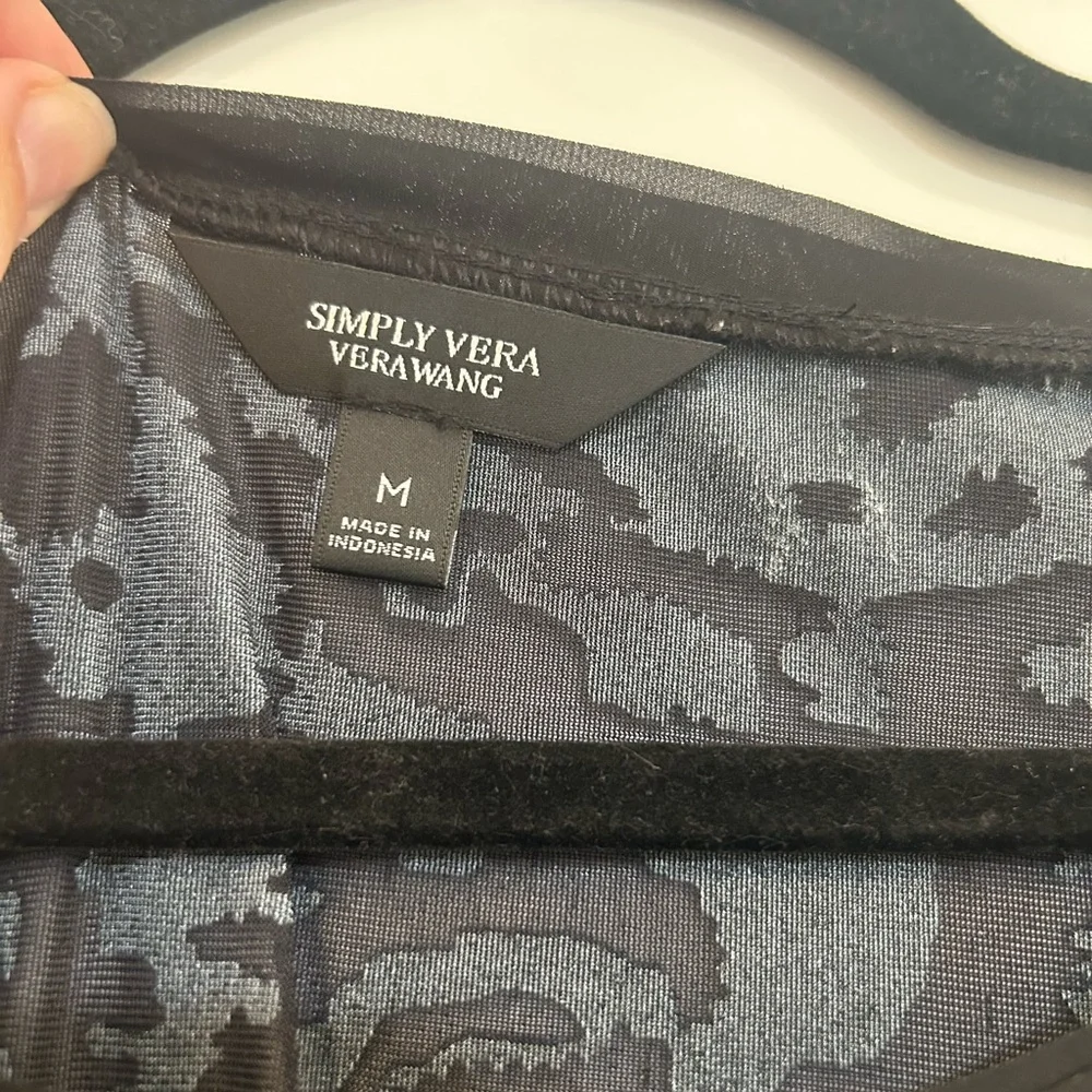 Simply Vera Wang Womens Velvet Burnout Top Size M Blue Stretch Fairy Grunge - Picture 4 of 9